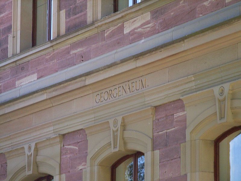 Datei:CW Georgenaeum Detail.jpg