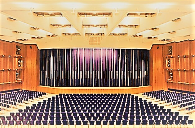 Datei:CongressCentrum Pforzheim (CCP) auch Stadthalle, Veranstaltungshalle in Pforzheim, innen (2).jpg