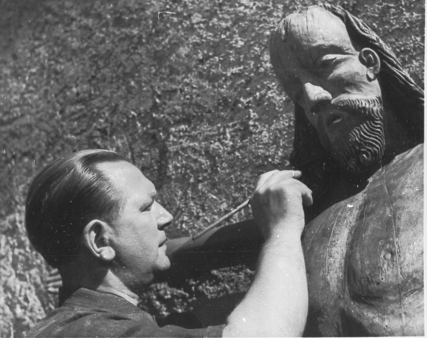 Datei:Porträt von Oskar Theodor Loos (geb. 26.6.1903 in Pforzheim; gest. 30.4.1990 in Pforzheim), Bild a.jpg