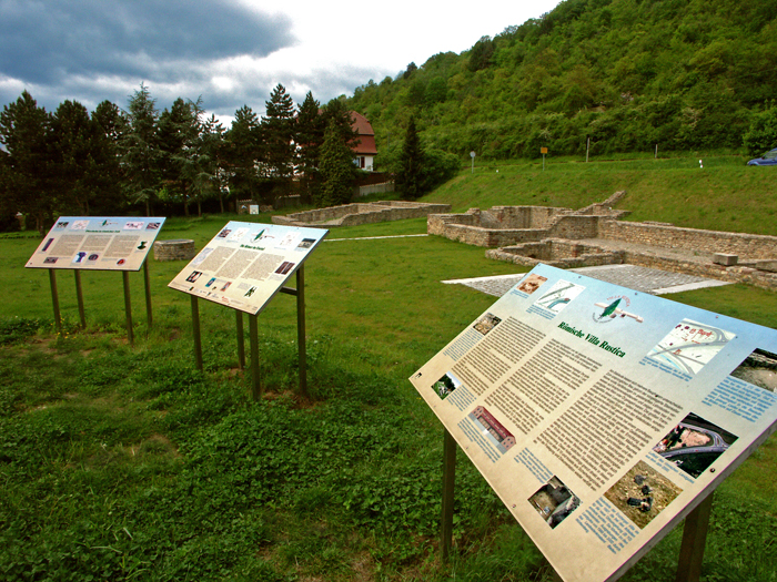 Datei:Mühlacker-Enzb.Tafeln.jpg