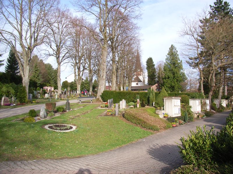 Datei:Huchenfeld Friedhof.jpg