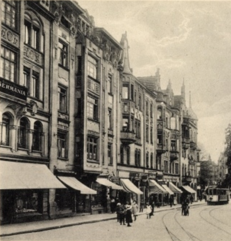 Datei:Westliche Karl-Friedrich-Straße 96-88 in Pforzheim, erbaut 1899 bis 1900 nach Entwürfen der Architekten Josef Roos, Oskar Berger und Christian Hering.png