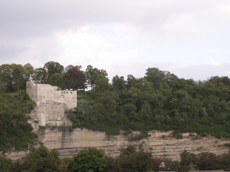 Datei:Burgruine Löffelstelz.jpg