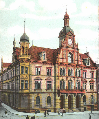 Datei:Rathaus Pforzheim um 1900, Entwurf Hermann Thüme aus Dresden und Stadtbaumeister Alfons Kern aus Pforzheim, erbaut in den Jahren 1892 bis 1895 .png