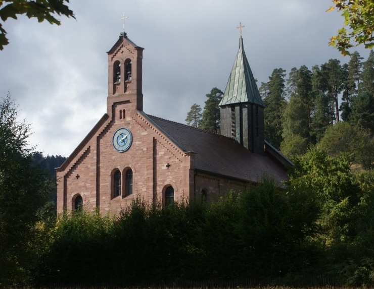 Datei:Evangelische Kirche vom Tale aus.jpg