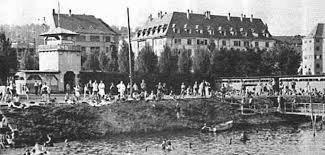 Datei:Pforzheim, Benckiser-Flußbad (1921-1945), e.jpg