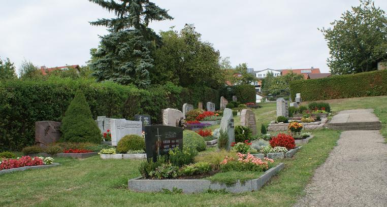 Datei:Schönenberger Friedhof.jpg