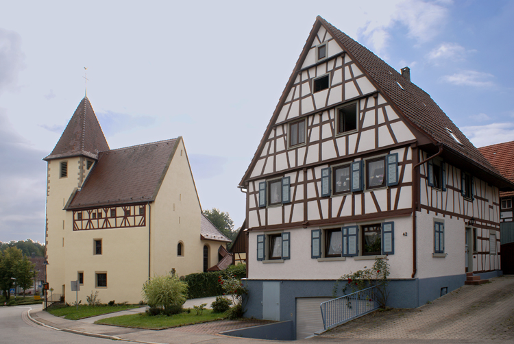 Datei:Dürrn-Kirche.jpg