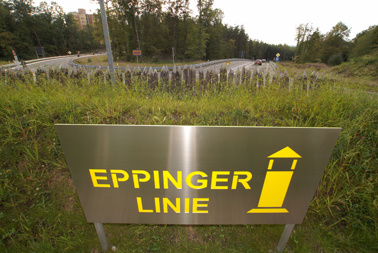 Datei:Eppinger-Linie-Kreisel.jpg