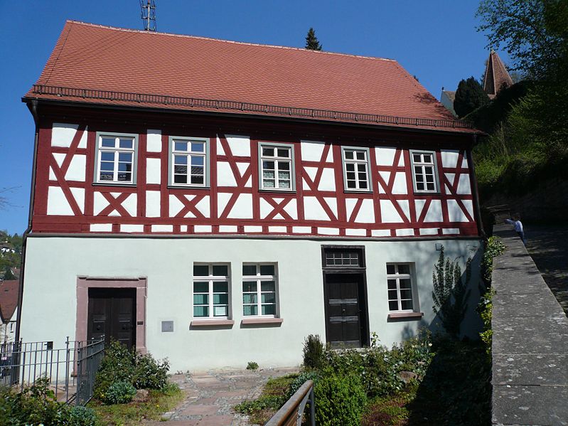 Datei:Neuenbürg Bücherei.jpg