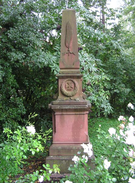 Datei:Kriegerdenkmal.singen.jpg