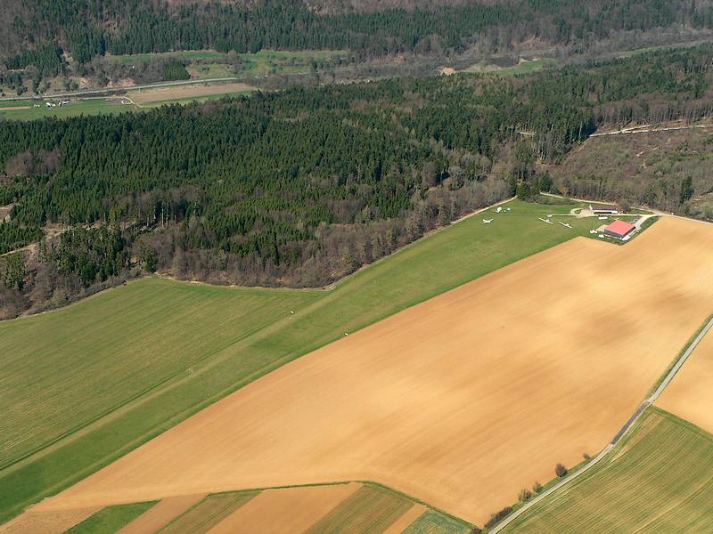 Datei:Flugplatz Nagold1.jpg
