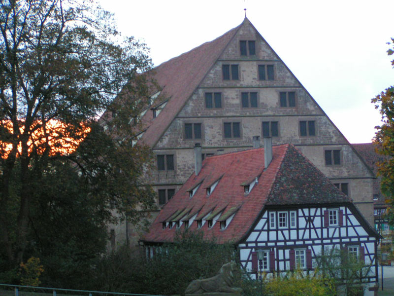 Datei:M K Fruchtkasten.jpg
