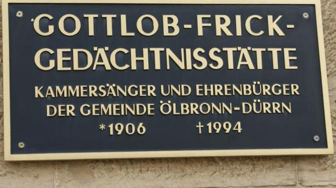 Datei:Schild Gottlob-Frick Gedächtnisstätte.jpg