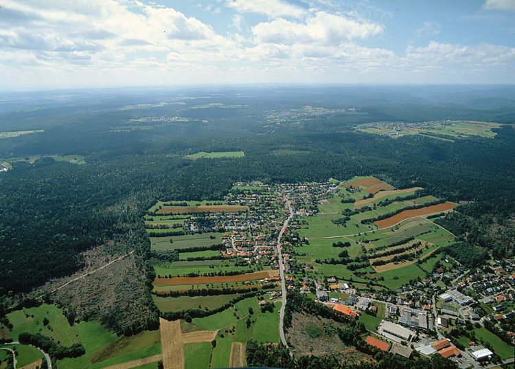 Datei:Salmbach Luftbild 2000.jpg
