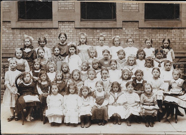 Datei:Kirch,eyer 1906.jpg