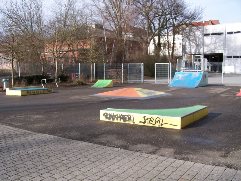 Datei:Skater enzauen.jpg