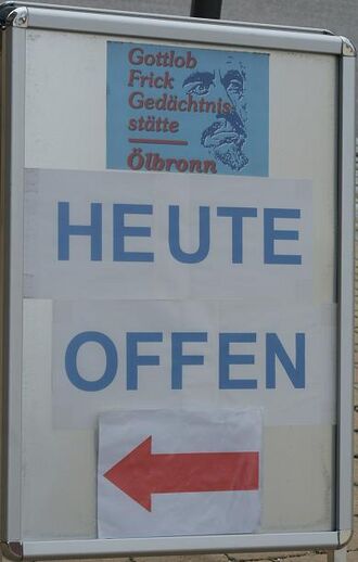 Hinweistafel Gotlob Frick Gedächtnisstätte.JPG