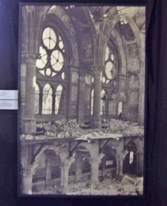 Zerstörung Schlosskirche Stadtmuseum.jpg