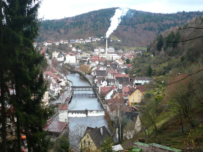 Datei:Neuenbürg Enztalblick.jpg
