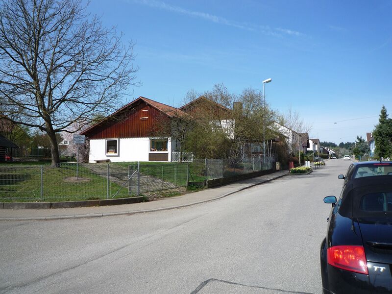 Datei:Ensingen-Kindergarten.jpg