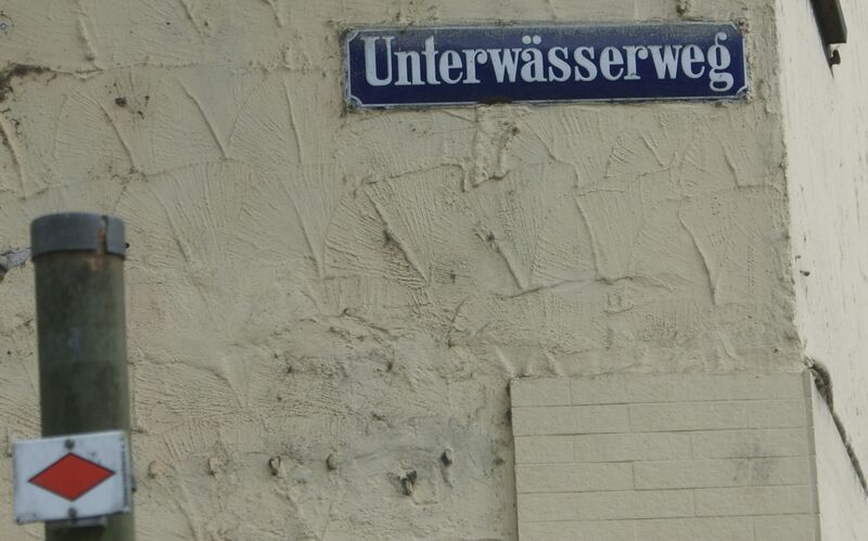 Datei:Straßenschild Unterwässerweg Neuenbürg.JPG