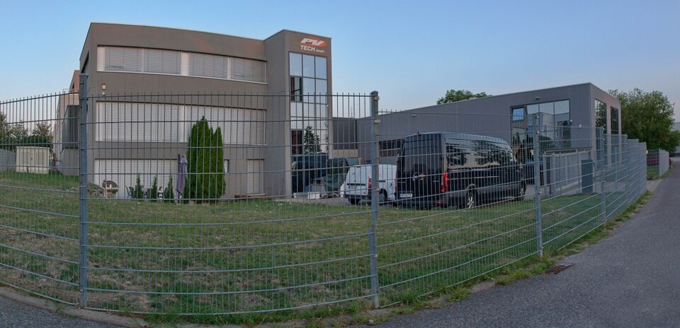 Datei:PV TECH GmbH Christinstraße17.jpg