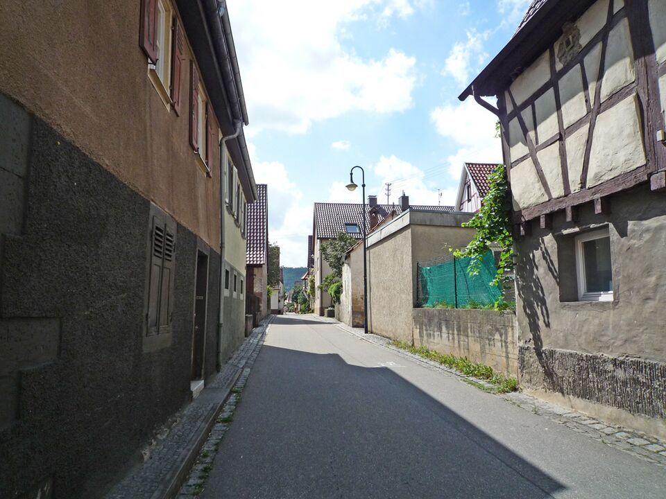 Datei:Muehlhausen-Zwerchstrasse.jpg