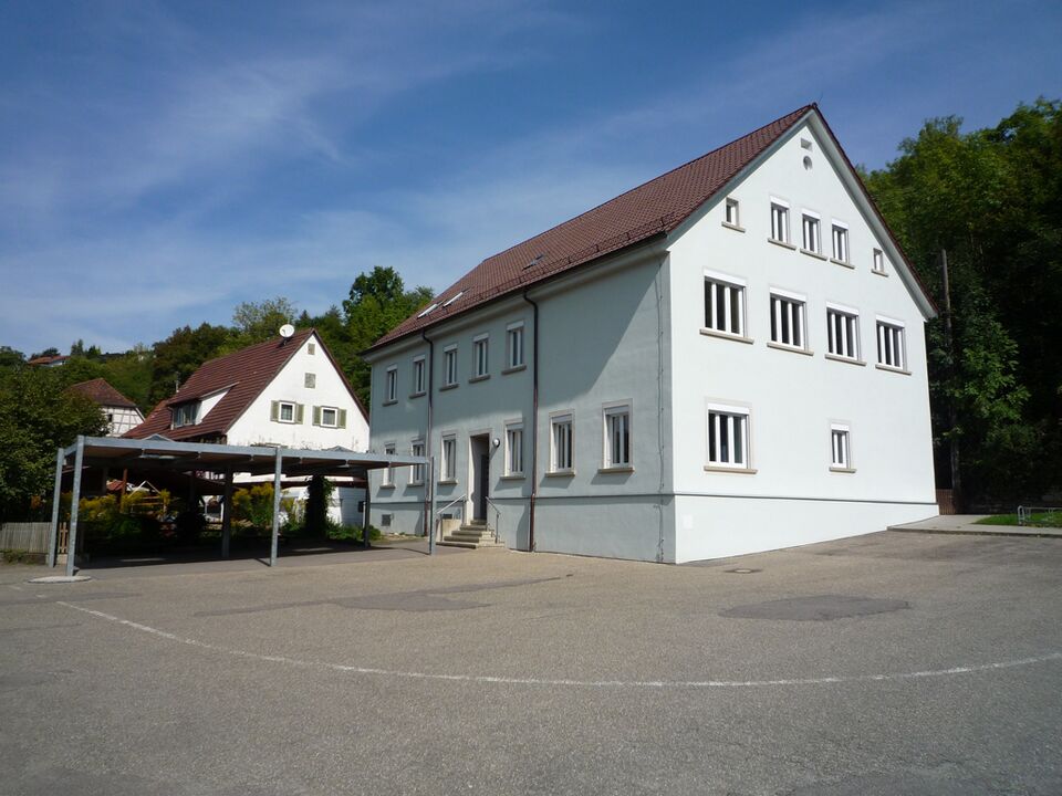 Datei:Aurich-Grundschule.jpg