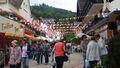 Geschmückte Straße Im Kloster beim Fest