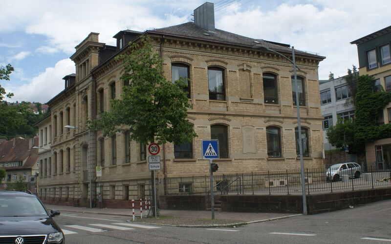 Datei:Schule in Neuenbürg.JPG