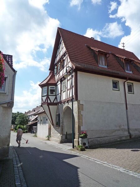 Datei:Muehlhausen-Zwerchstrasse-Haus.jpg