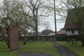 Waldenserfriedhof Althensteee.JPG