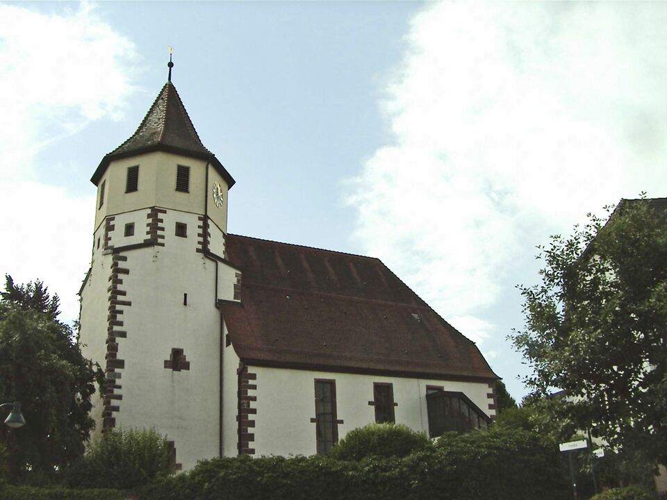 Datei:Egenhausen-Kirche.jpg