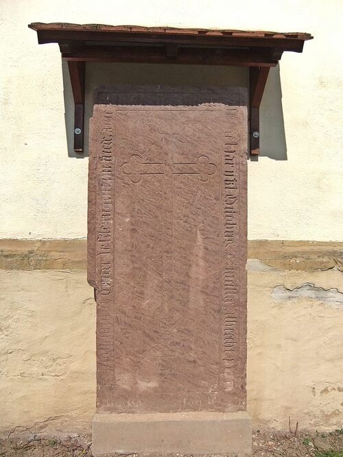 Datei:Epitaph Kirchenburg Lienzingen.JPG