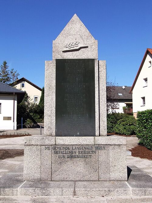 Datei:Gefallenendenkmal Langenalb.JPG