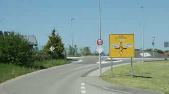 Bild Wegweise Knittlingen.JPG
