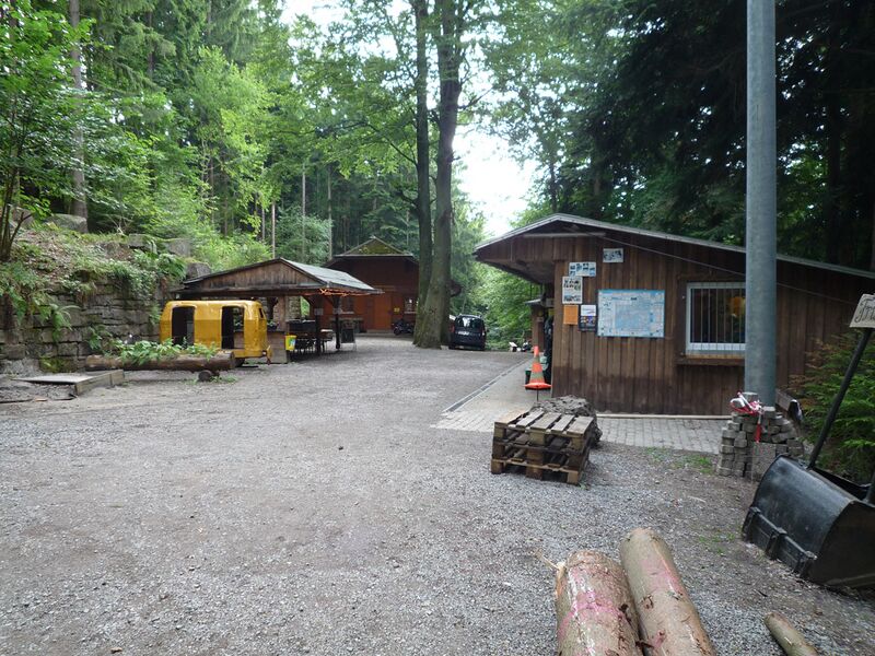 Datei:Neuenbürg-Frisch-Glueck-Kiosk.jpg