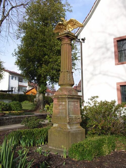 Datei:Hufd Krdenkmal 1870-71.jpg