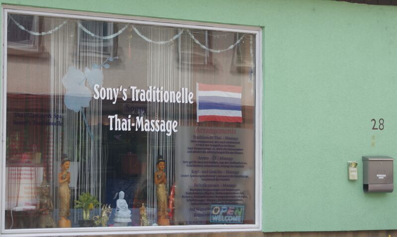Datei:Sonys Thaimassage.jpg