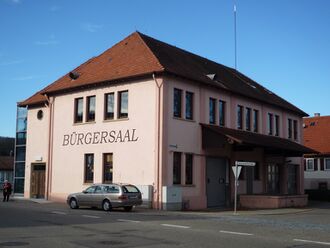 Wiernsheim-Buergersaal.jpg