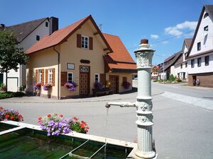 Ebershardt-Backhaus-Brunnen.jpg