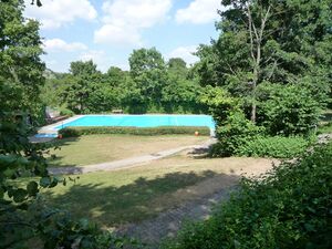 Sternenfels-Schwimmbad.jpg