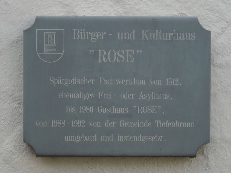 Datei:Tiefenbronn-Buergerhaus-Schild.jpg
