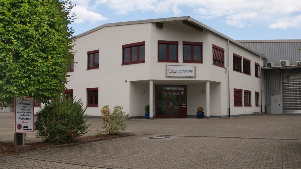 Datei:Burghardt+Schmidt GmbH Eingang.jpg