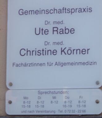 Arztpraxis Marktstraße Königsbach.JPG