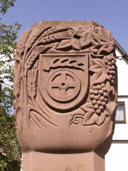 Datei:Ölbronner Brunnen 04.jpg