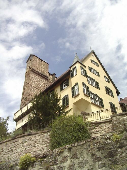 Datei:Berneck-Burg.jpg