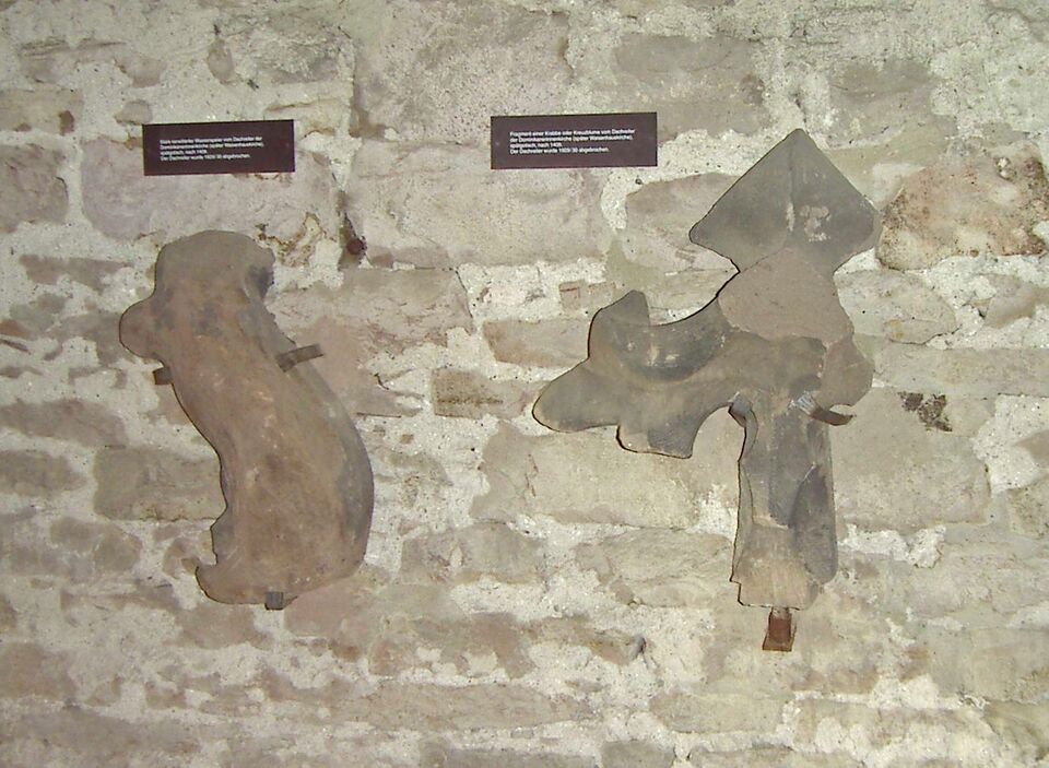 Datei:Krabben Lapidarium.jpg