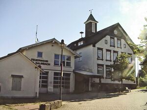 Salmbach-Rathaus-Feuerwehr.jpg